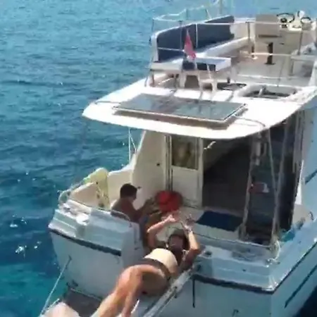 Yacht Princess * Podgorica
