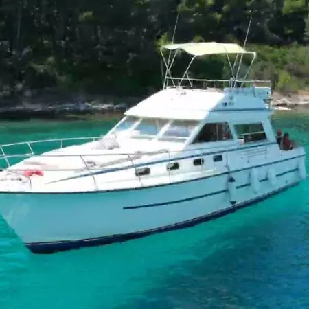 Yacht Princess * Podgorica